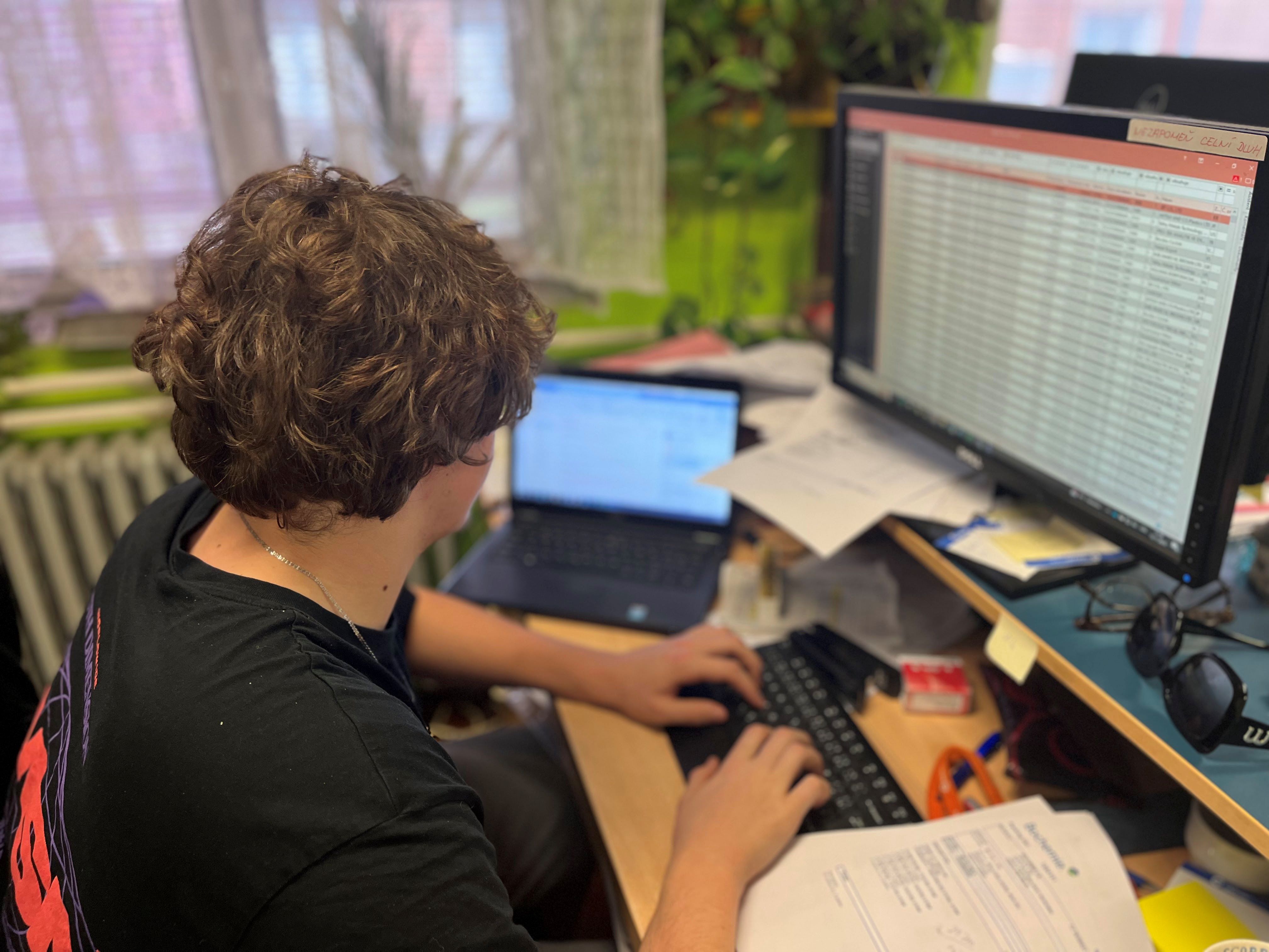 From schoolbooks to the reality of the workplace